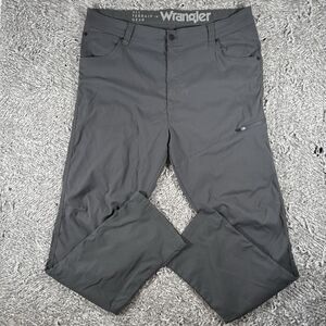 Wrangler ATG Cliff Side Utility Pants Men's Size 38x32 Gray Stretch Cargo Hike